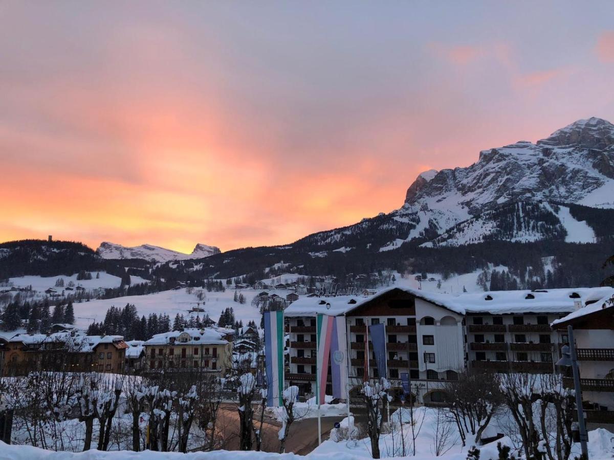 Luxury Panoramic 3Br Apt 2Min To Centre 5Min To Lifts Cortina dʼAmpezzo Kültér fotó